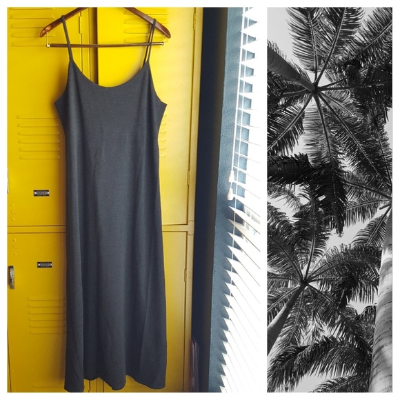 Laundry By Shelli Segal Dresses & Skirts - Laundry by shelli segal spaghetti strap maxi dress Laundry By Shelli Segal Dresses & Skirts - Laundry by shelli segal spaghetti strap maxi dress